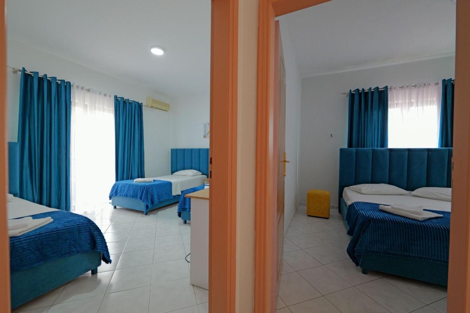 Hotel Eden Sarandë Esterno foto